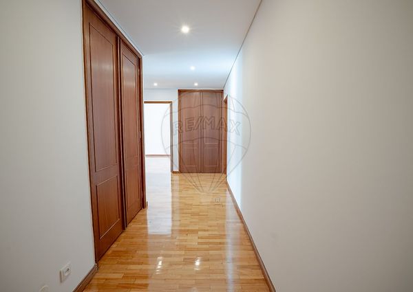 Apartamento T3 em Porto