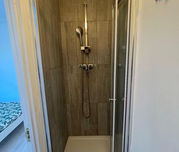 Room in a Shared House, Hilda Road, E16 - Photo 4