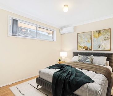 Great Location - 4 Bedroom Duplex - Photo 4