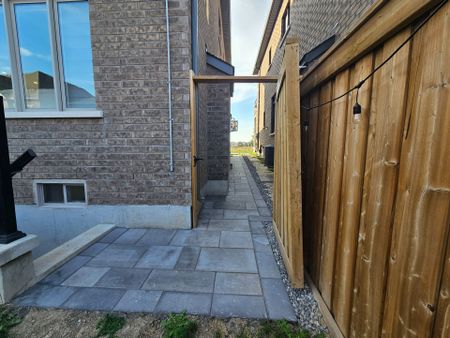 For Lease - 35 Beasley Street Unit# Lower, Whitby, Ontario - Photo 2