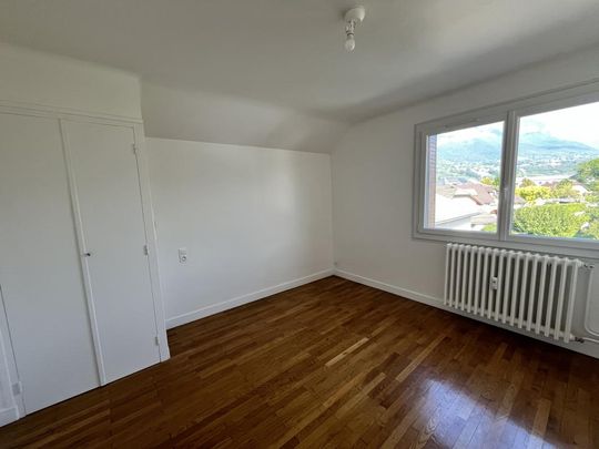 Location Appartement 3 pièces 70m² BASSENS 73000 - Photo 1