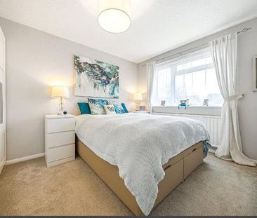 Beatty Avenue, Guildford, Surrey, GU1 - Photo 3