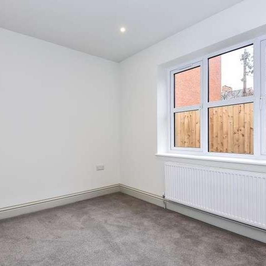 Banbury, Oxfordshire, OX16 - Photo 1