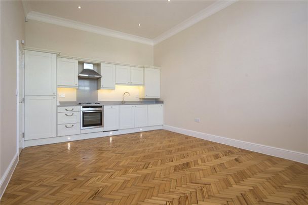 Tutelage Court, E3 - Photo 1