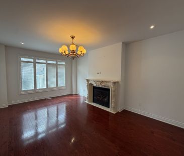 For Lease - 56 Woodvalley Crescent, Vaughan, Ontario - Photo 5