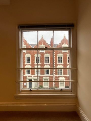 2 Bed Flat, Regent Street, NG1 - Photo 5