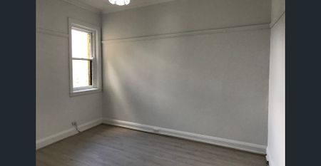 Spacious 2 Bedroom | Heart of Gladesville - Photo 3