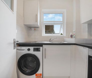 Studio to rent - Photo 6