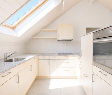 Dachwohnung mit Charme in Windisch - Foto 2