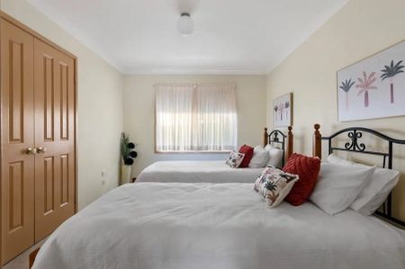 Spacious Family Home in Peaceful Lake Tabourie Location - Photo 4