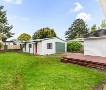 Property Management43 Neil Ave, Te Atatu Peninsula - House for Rent - Photo 5