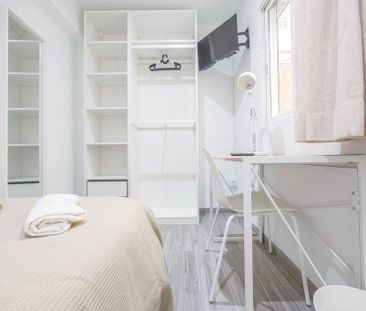 Carrer de Pere Cabanes, Valencia, Valencian Community 46019 - Photo 6