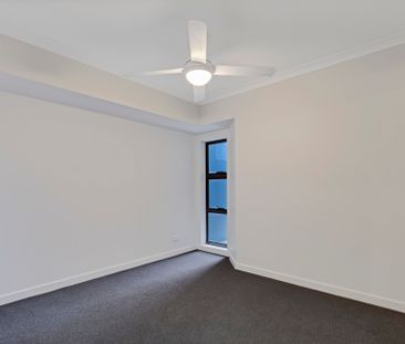 Modern Unit in the Heart of Maroochydore&excl; - Photo 5