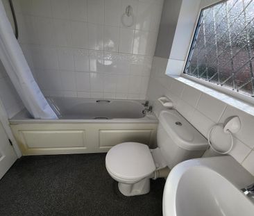 3 bedroom bungalow to rent - Photo 6