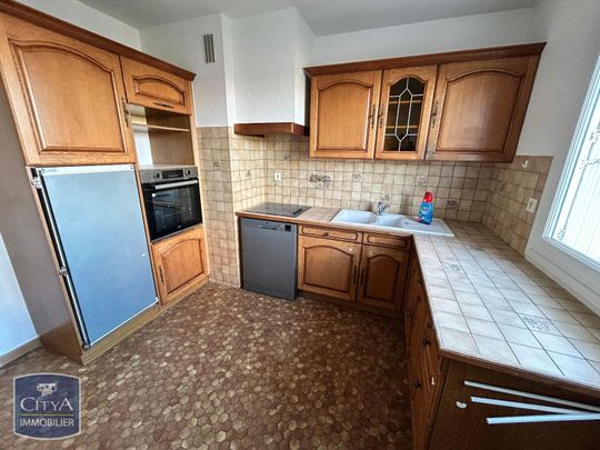 Location Appartement 4 pièces 77m² LE MANS 72100 - Photo 1