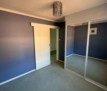 Low-Maintenance Waterfront Townhouse - Photo 1