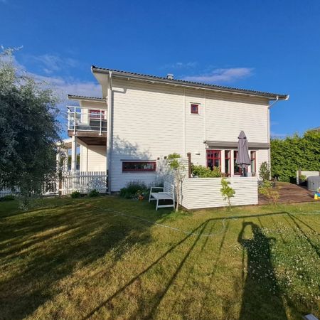 Tullinge - 5rok - 24mån - 18.400kr/mån - Photo 4