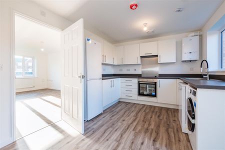 3 Bedroom House To Rent - Photo 4