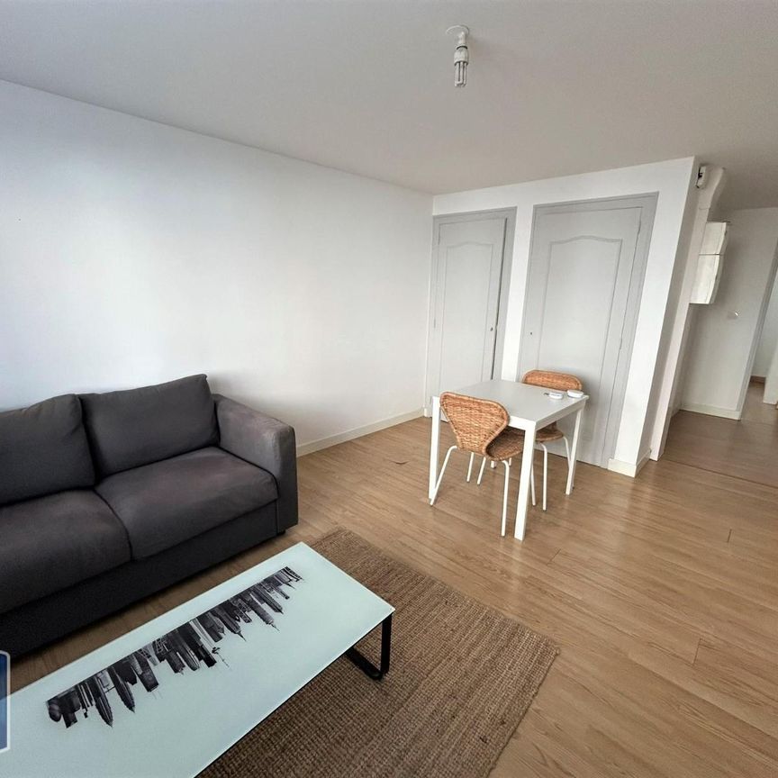 Location Appartement 2 pièces 41m² CHOLET 49300 - Photo 1