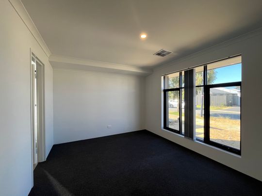 26 Popran Street, Baldivis WA 6171 - House For Rent | Domain - Photo 1