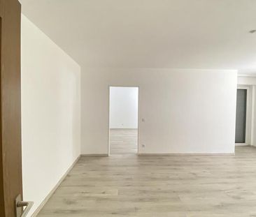 **Senioren mit WBS** 2-Zimmer-Wohnung in Solingen Mitte mit Balkon ... - Foto 1