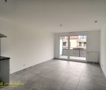 Location Appartement 2 pièces 42m² - Photo 2