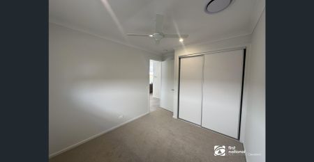 STUNNING FAMILY HOME IN THE NEW ESTATE IN YARRABILBA - AVAILABLE NOW - Photo 3