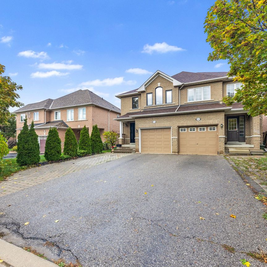 For Lease - 223 Foxfield Crescent, Vaughan, Ontario - Photo 1
