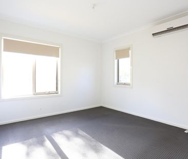 6/29 Ardsley Circuit, Craigieburn VIC 3064 - Photo 3