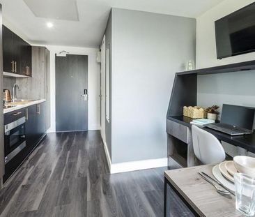 Studio to rent - Photo 6