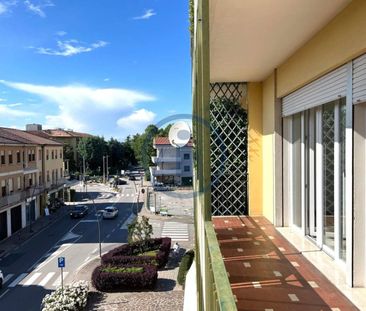 Appartamento buono stato, secondo piano, Centro, Montegrotto Terme - Photo 1