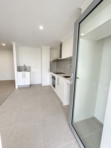 Modern, Brand-New Studio with Private Courtyard near Eden Beach! - Photo 5