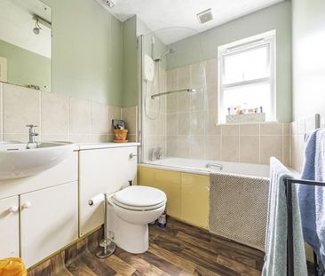 Queens Road, Guildford - 1 bedroomProperty for lettings - Seymours - Photo 4
