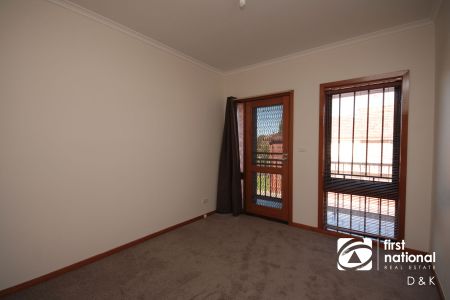 2/23 Empire Street, 3011, Footscray Vic - Photo 5