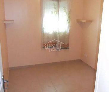 Appartement 3 pièces 68m2 MARSEILLE 8EME 1 280 euros - Photo 4