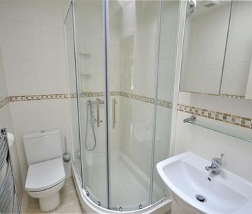 1 Bedroom Apartment To Let - Photo 4