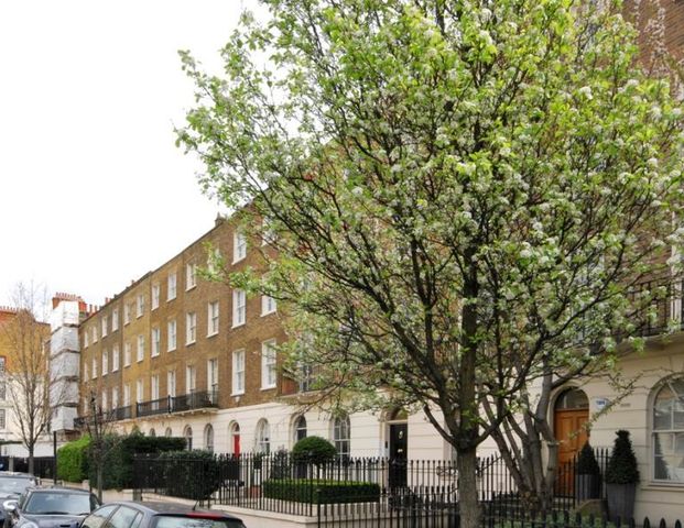 5 bedroom terraced house to rent - Photo 1