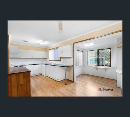 12/12 Old Princes Highway, Batemans Bay, NSW 2536 - Photo 2