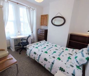 Room in a Shared House, Riley Road, BN2 - Photo 3