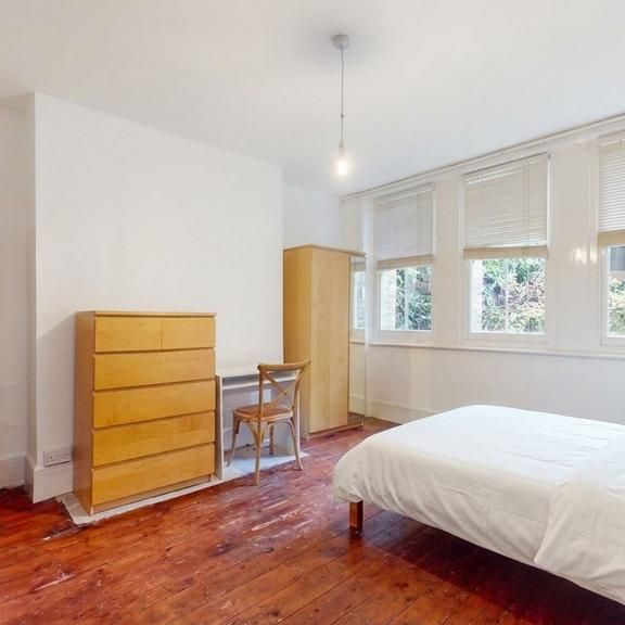 4 bedroom apartment to rent - Photo 1