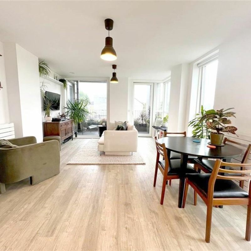 Goodwood Road - Photo 1