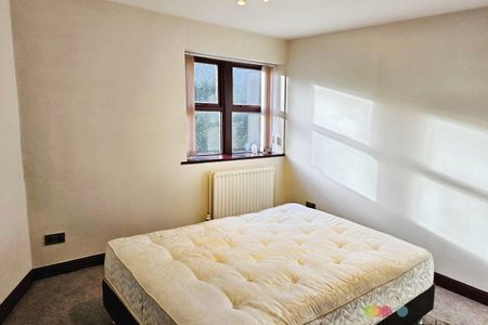 Woodleigh Hall Mews - Photo 2