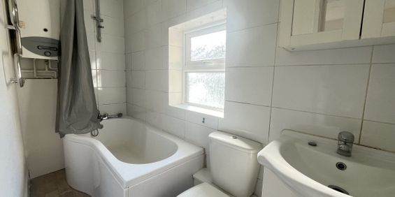 Mill Road, GREAT YARMOUTH - Photo 3