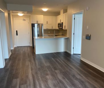 For Lease - 95 Dundas Street Unit# 228, Oakville, Ontario - Photo 2