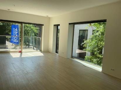 Appartement te huur: Gustav Mahlerlaan 451 1082 MK Amsterdam - Photo 2
