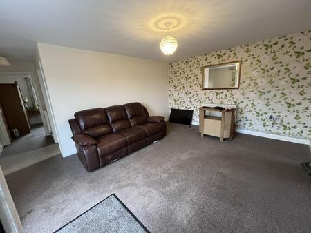 2 bedroom detached bungalow to rent - Photo 2