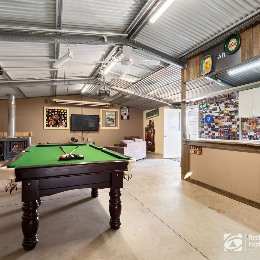 Period Styling, Multiple Living Zones and Exceptional Outdoor Spaces! - Photo 1