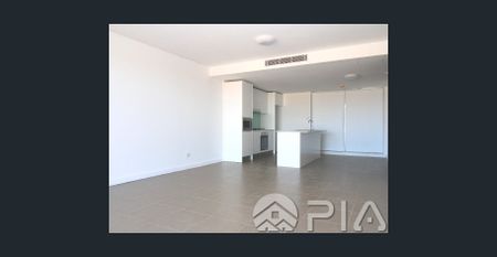 Modern & Comfortable apartment, featuring Magnificent Park Views!! - Photo 3