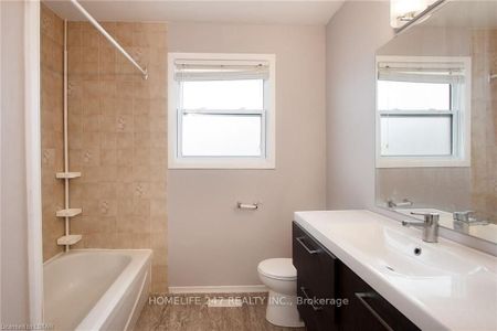 For Lease - 55 GALT Road, Stratford, Ontario - Photo 4