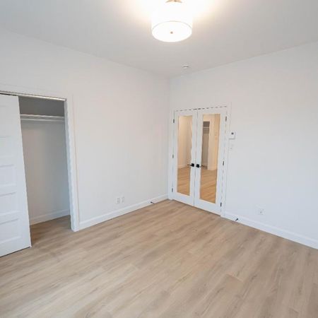 4 1/2 rénové à louer - Centre-ville St-Hyacinthe Condo / appartement / logement - Photo 4